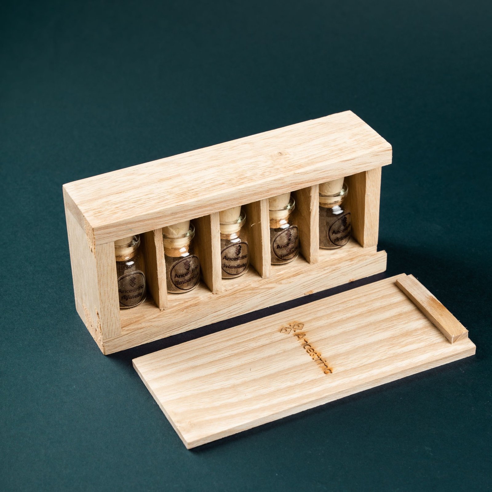 Five snuff kit